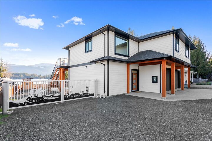Property Photo: 10408 Marina Vista Dr BC V9Y 8Z7