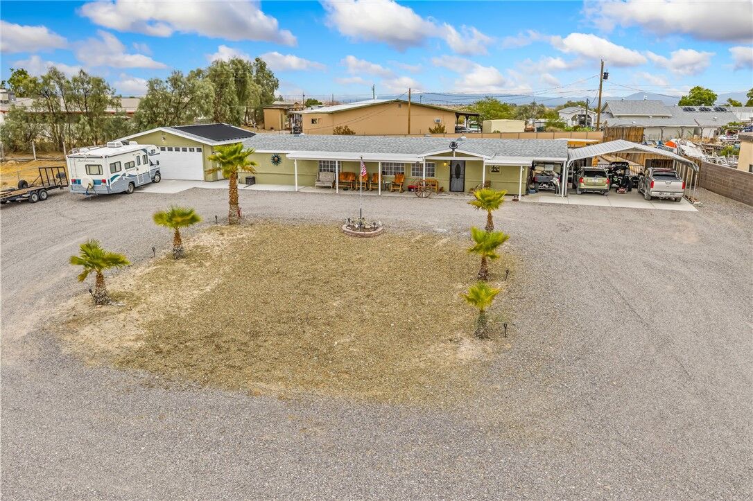 Property Photo:  2410 E Arizona Avenue  AZ 86426 