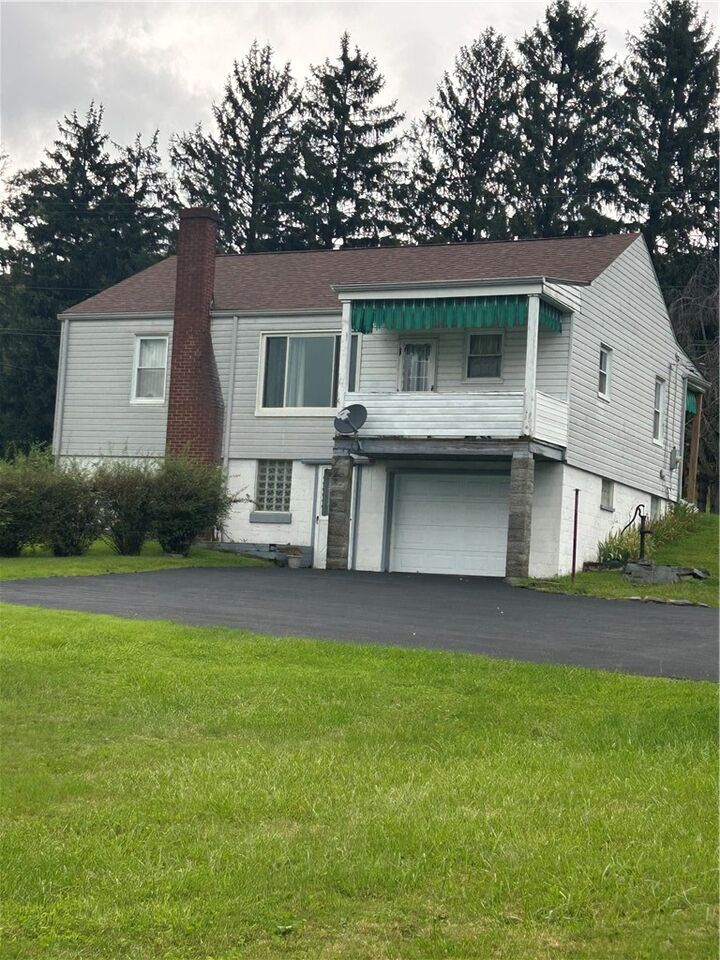 Property Photo:  423 Arona Rd  PA 15672 