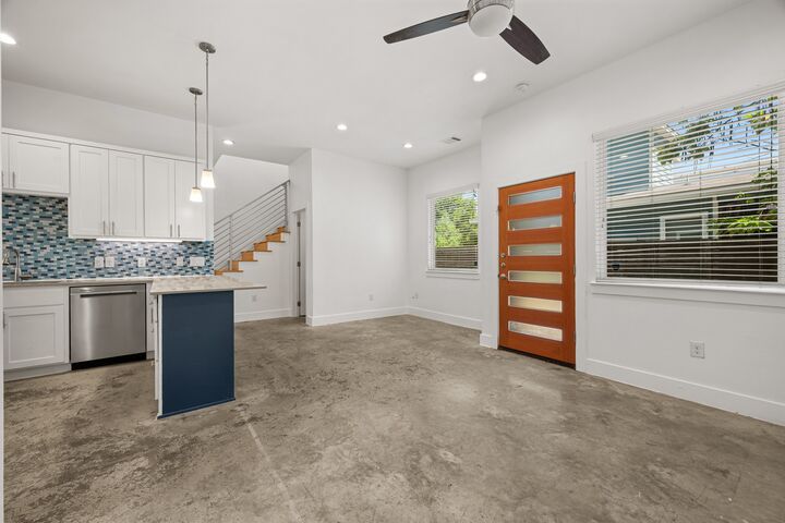Property Photo: 1003 Valdez Street A TX 78741