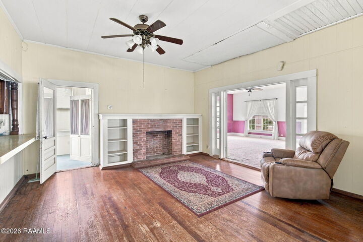 Property Photo:  415 Commercial Avenue  LA 70549 