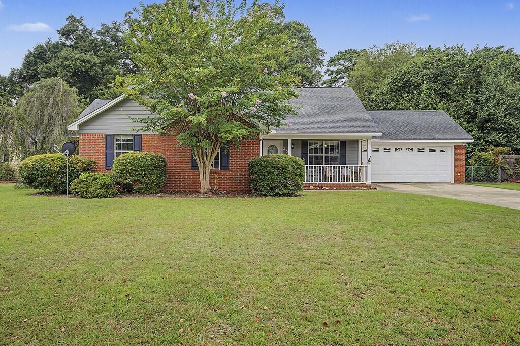 Property Photo:  201 Spring Lake Drive  GA 31763 