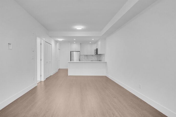 Property Photo: 9983 E Barnston Drive 207 BC V4N 6T3