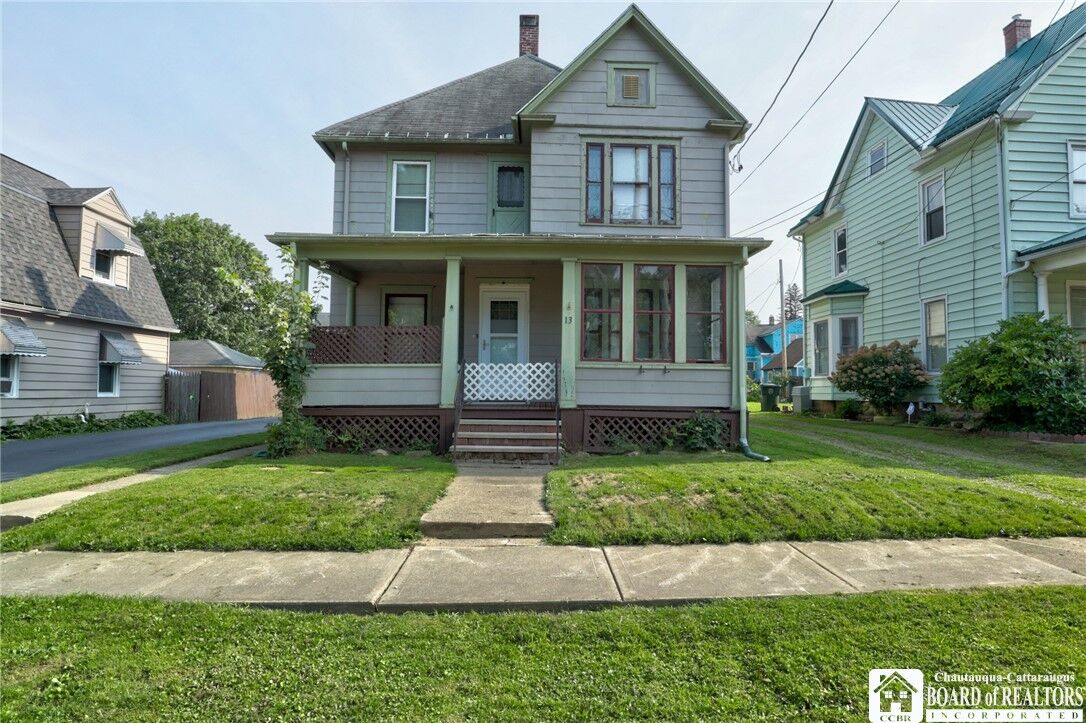 Property Photo:  13 Crown Street  NY 14701 