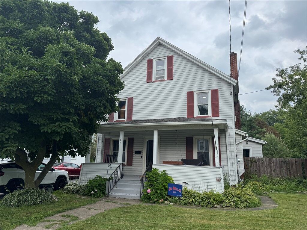 Property Photo:  127 McKinstry Street  NY 14411 