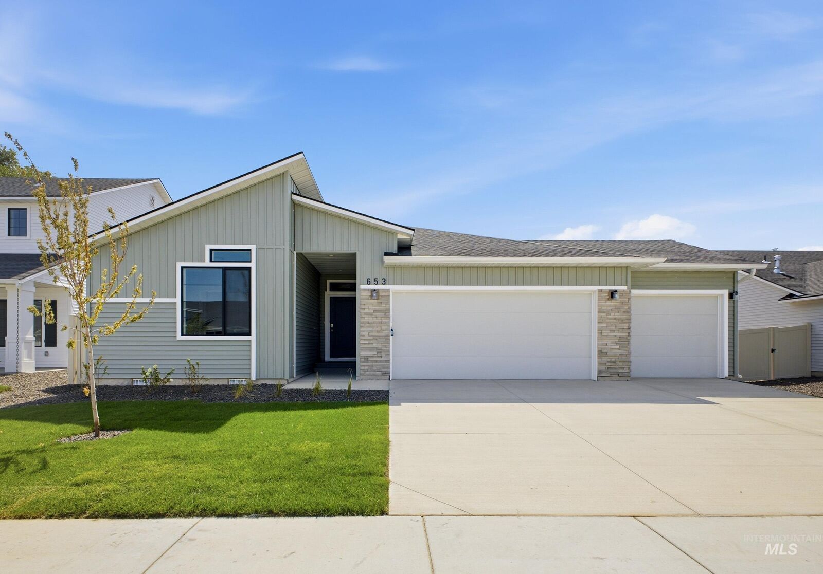 Property Photo: 653 W Novak Dr ID 83617