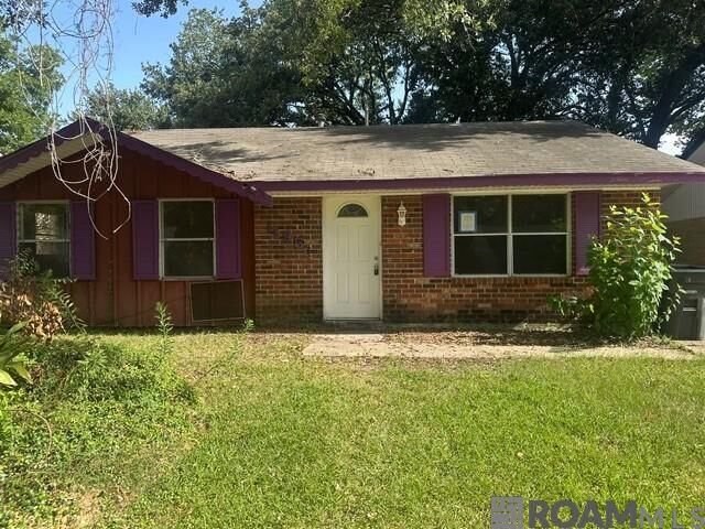 Property Photo: 11951 Baylor Dr LA 70816
