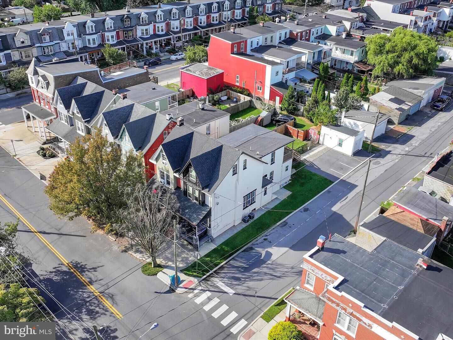 Property Photo:  814 N Shippen Street  PA 17602 