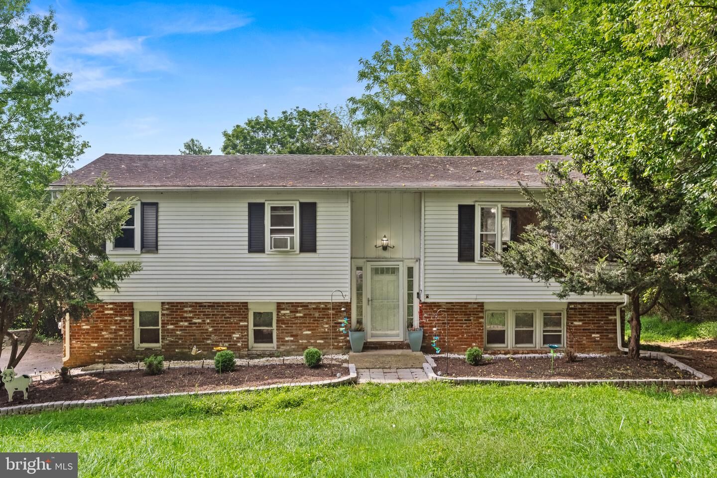 Property Photo:  3370 Route 212  PA 18036 