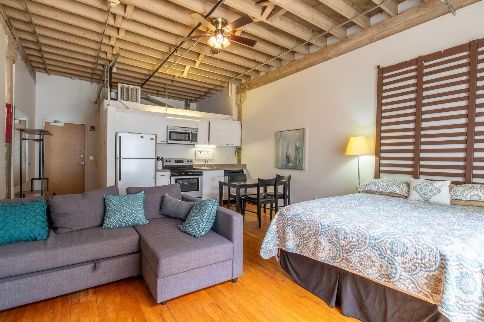 Property Photo:  423 E 3rd St #222  AR 72201 
