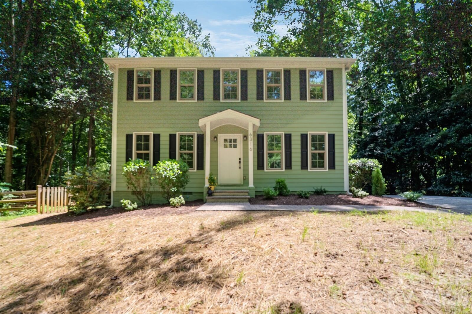 Property Photo:  6316 Grove Park Boulevard  NC 28215 