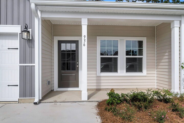 Property Photo: 1050 Dusk Drive SC 29486