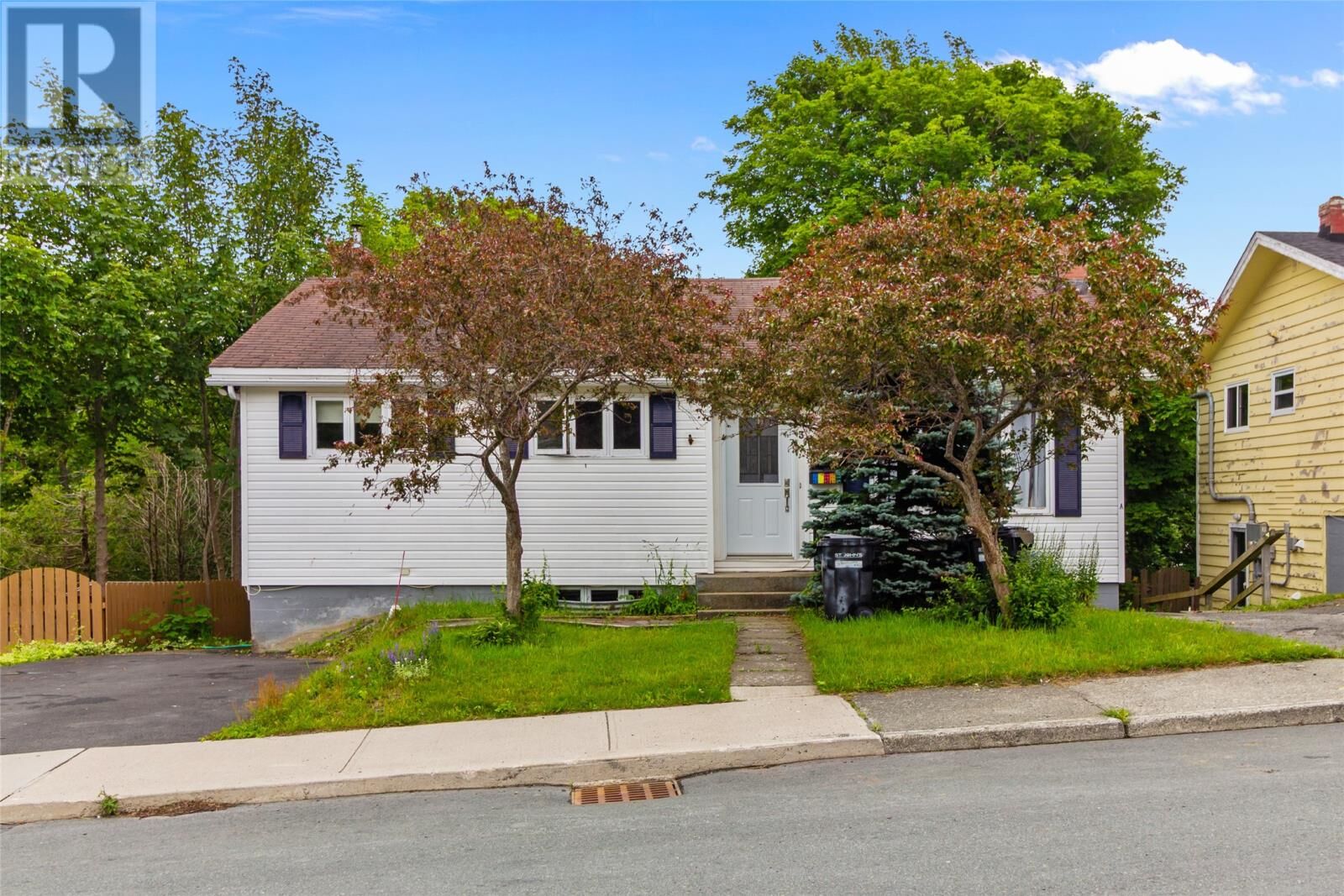 Property Photo:  3 Nightingale Road  NL A1E 2G4 