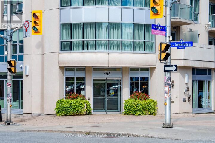 Property Photo:  195 Besserer Street 1504  ON K1N 0B6 