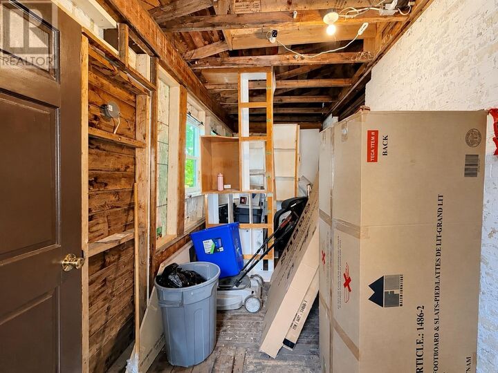Property Photo:  345 Syndicate Ave N  ON P7C 3W4 