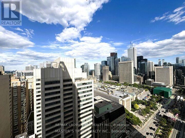 Property Photo:  426 University Avenue 3008  ON M5G 1S9 
