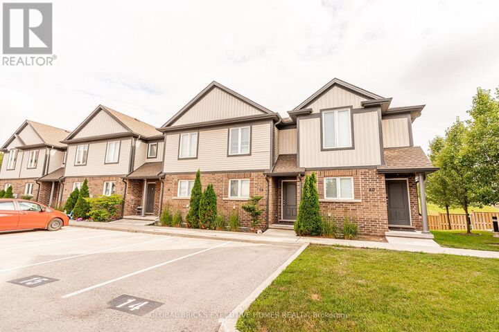 Property Photo: 7768 Ascott Circle 79 ON L2H 3P9
