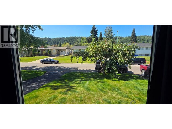 Property Photo: 4408 Urquhart Crescent BC V2M 5H1
