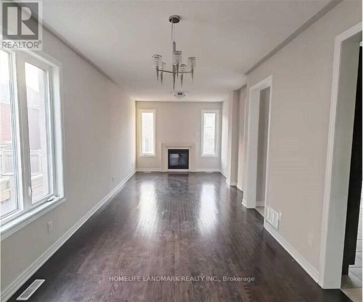 Property Photo: 77 Reynolds Crescent ON L4G 0J1