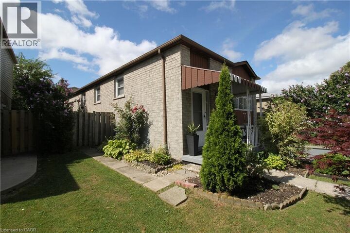 Property Photo:  35 Garden Crescent  ON L8V 4T3 