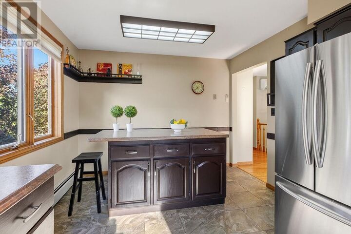 Property Photo: 71 Chantal Crescent ON P3L 1C1