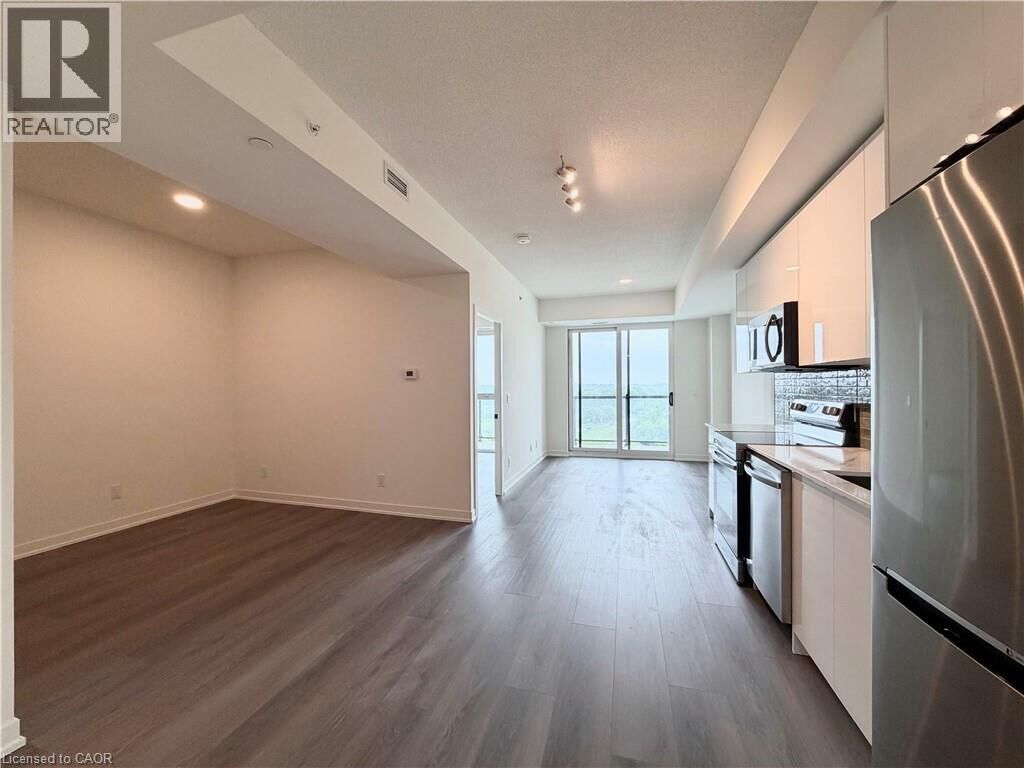 Property Photo:  33 Erie Avenue 1115  ON N3S 0K7 