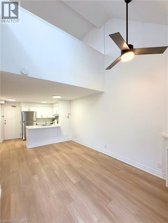 Property Photo: 41 Valleyview Road 30 ON N2E 3H9