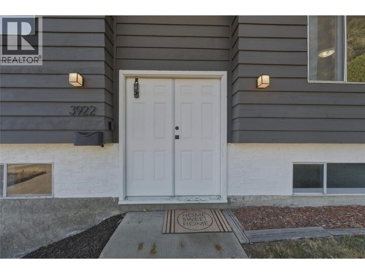 Property Photo:  3922 21 Avenue  BC V1T 6R2 