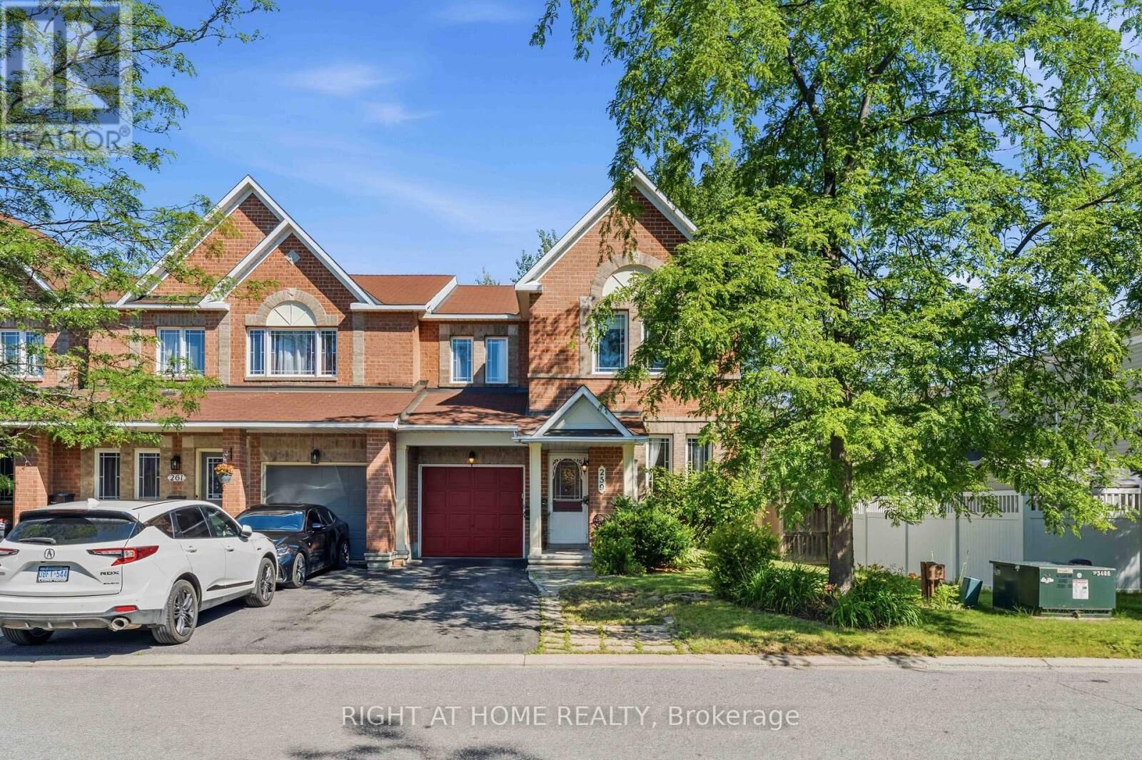 Property Photo: 259 Sorento Street ON K2J 0B4