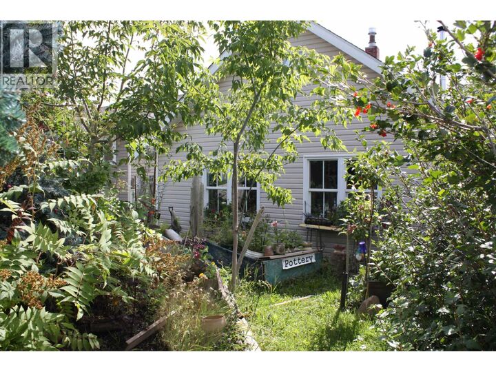 10419 104 Avenue — photo 1