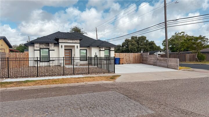 Property Photo:  4901 Dody Street  TX 78411 