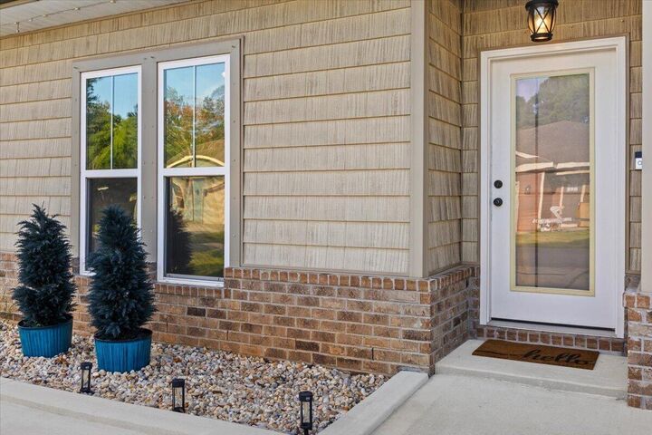 Property Photo: 2139 Nina Street FL 32566