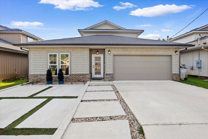 Property Photo:  2139 Nina Street  FL 32566 