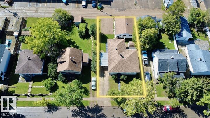 Property Photo: 5044 49 St AB T7A 1C9