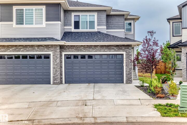 Property Photo:  6621 50 A Avenue  AB T4X 3A8 