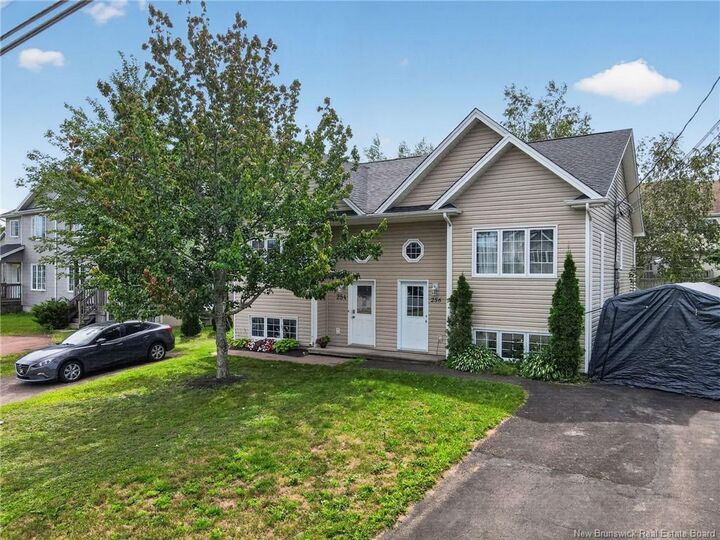 Property Photo: 256 Glencairn Drive NB E1G 5G5