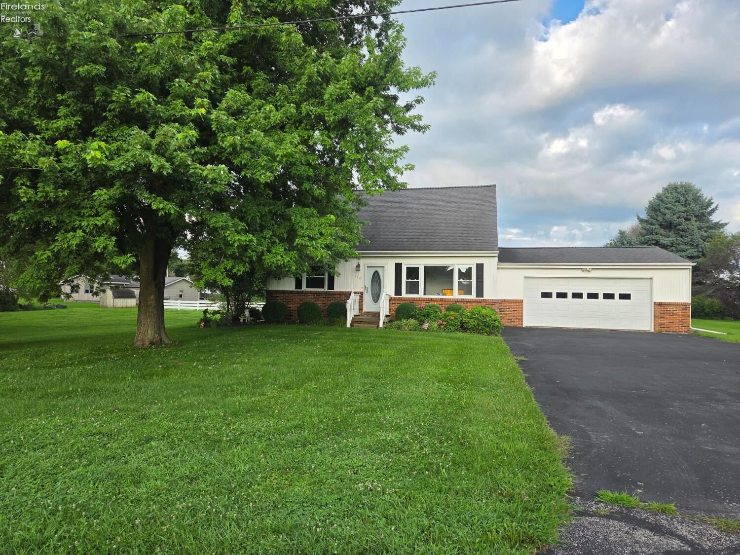 Property Photo: 1520 N Ponderosa Drive OH 43452