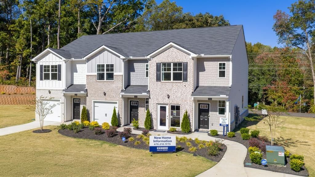 Property Photo: 2239 Windward Drive GA 30088