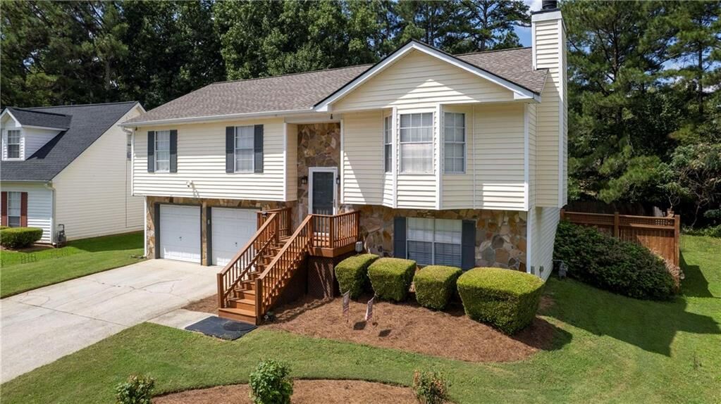 Property Photo:  1046 Redan Trace  GA 30088 