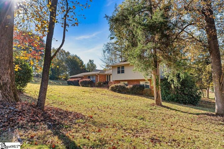 Property Photo: 524 Perrin Drive SC 29307