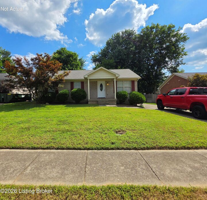 Property Photo:  4606 Braves Ln  KY 40272 