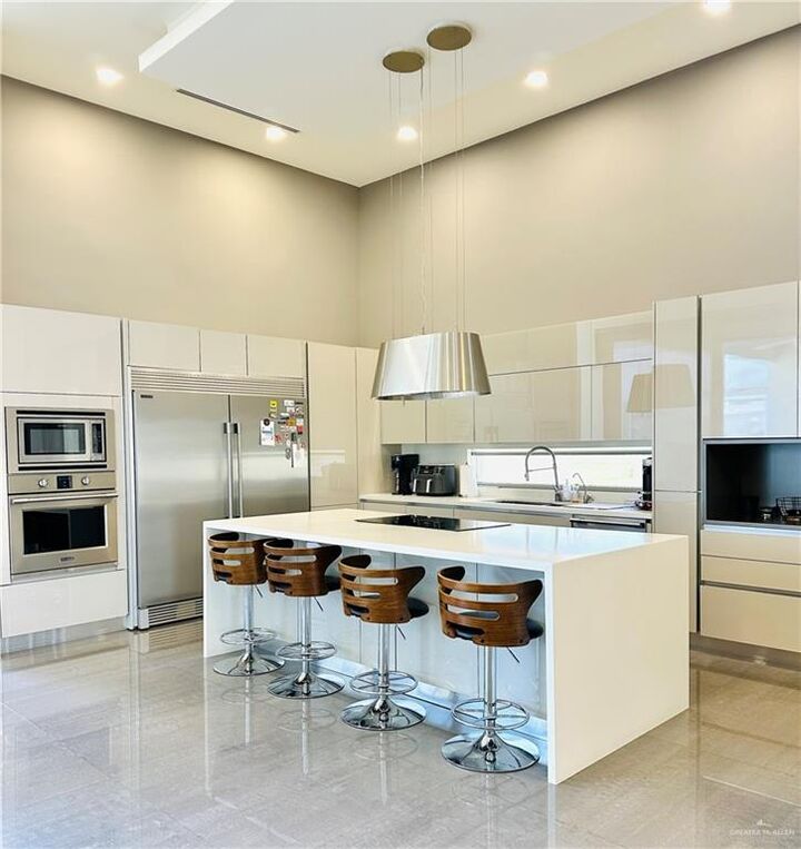 Property Photo: 2300 S 49th Street TX 78503