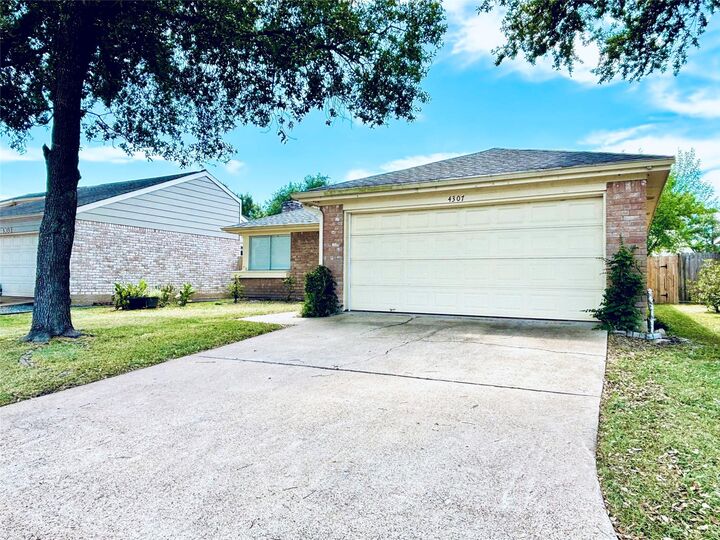 Property Photo:  4307 Eagle Fork Drive  TX 77084 