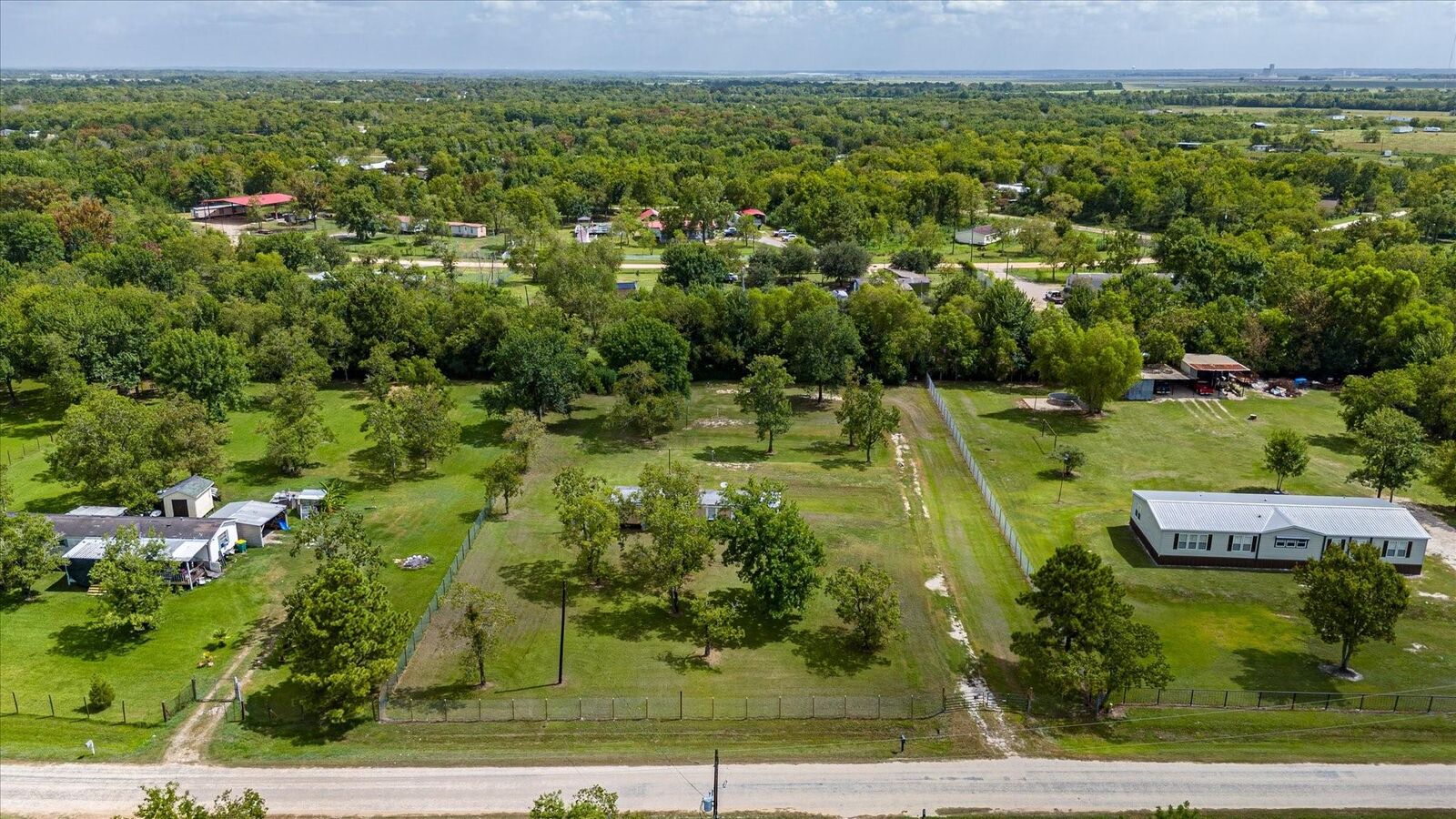 Property Photo: 182 County Road 4801 TX 77535