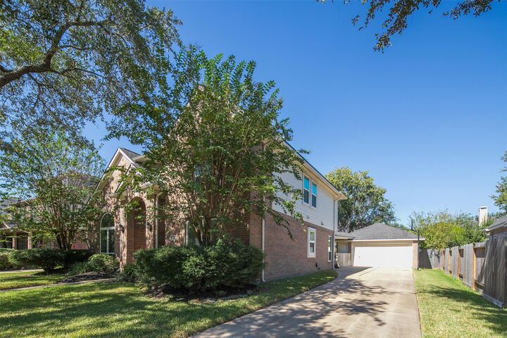 Property Photo: 22430 Water Edge Lane TX 77494