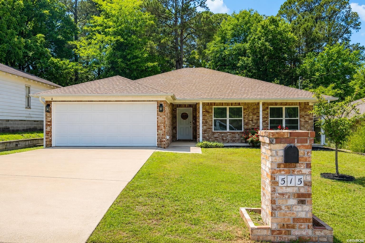 Property Photo:  515 Shady Lane  AR 72015 