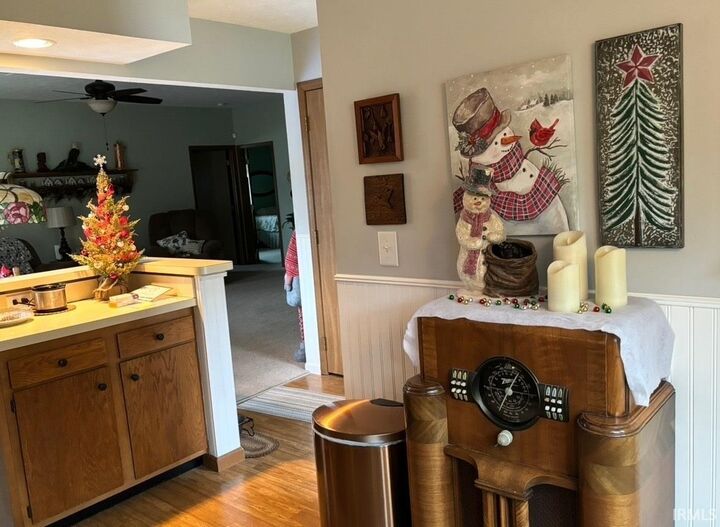 Property Photo:  1501 Pine Ridge Court  IN 46514 
