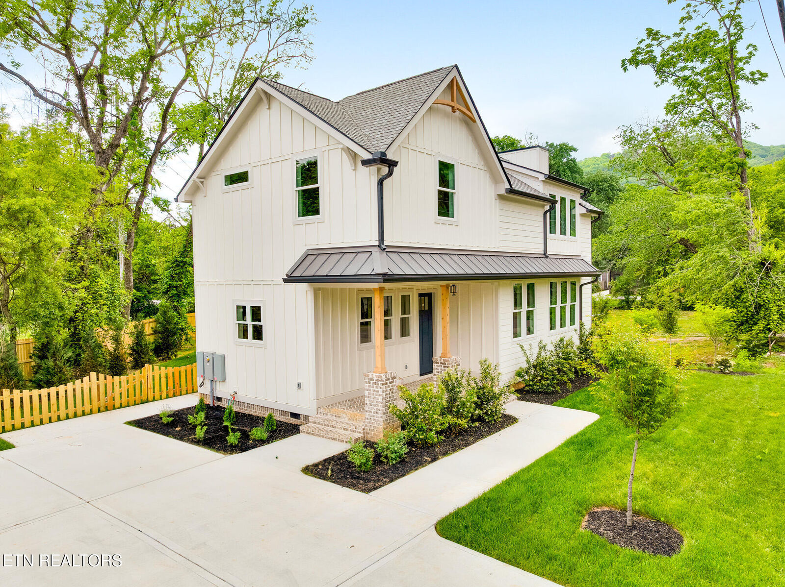 Property Photo:  1402 W 55th St  TN 37409 