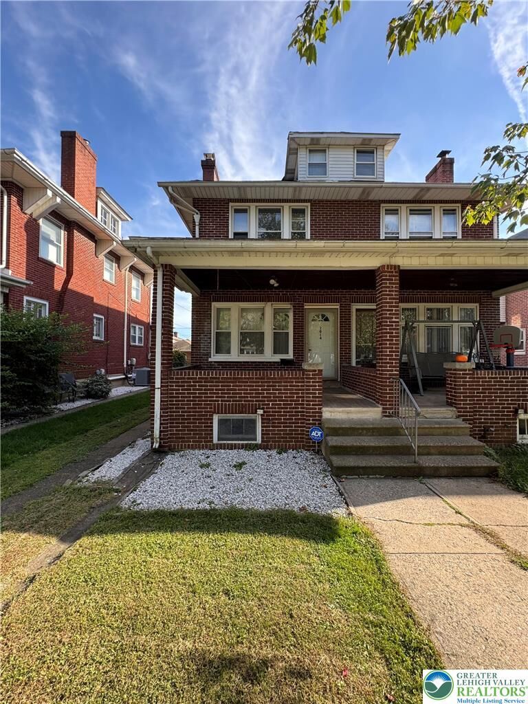 Property Photo:  2014 W Highland Street  PA 18104 