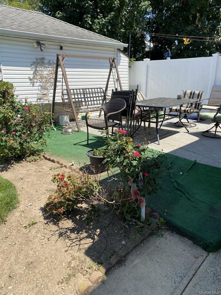 Property Photo:  11301 209th Street  NY 11429 